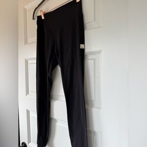 Vuori  Black Leggings